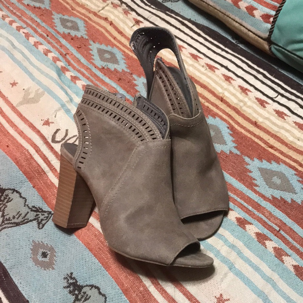 XOXO wedges!